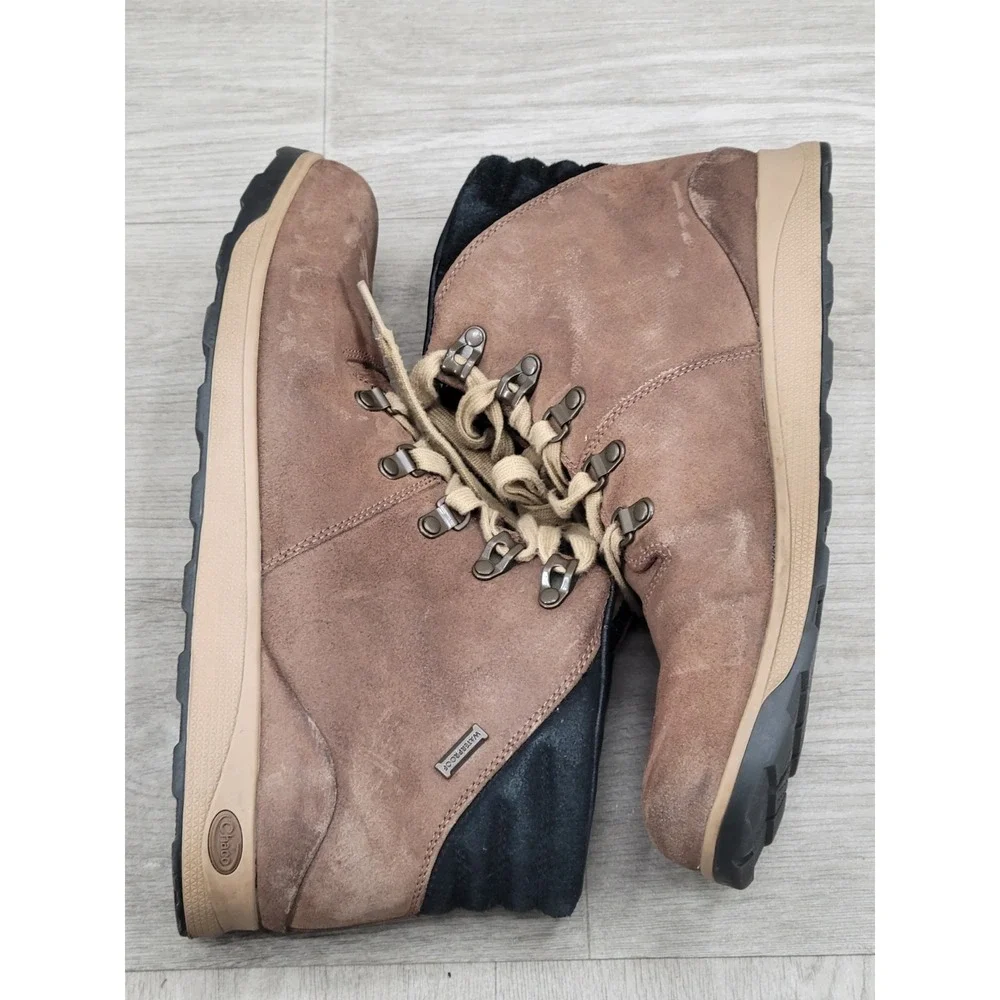 Chaco Men's Frontier Waterproof Boots Otter Tan Suede Size 11.5 J106027